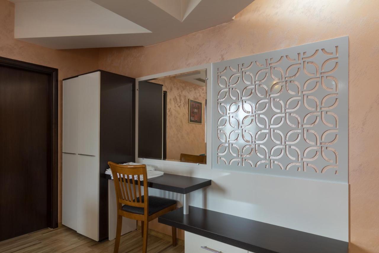 Kŭrdzhali Hotel Kardjali מראה חיצוני תמונה