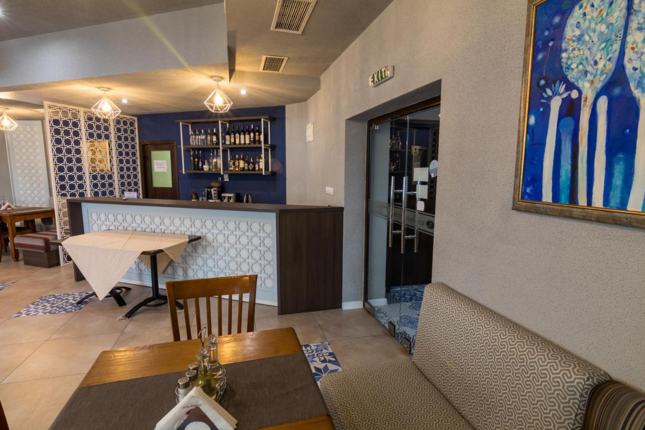 Kŭrdzhali Hotel Kardjali מראה חיצוני תמונה